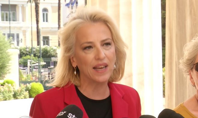 &Eta; &Rho;έ&nu;&alpha; &Delta;&omicron;ύ&rho;&omicron;&upsilon; &pi;&rho;ό&epsilon;&delta;&rho;&omicron;&sigmaf; &tau;&omicron;&upsilon; &Sigma;&Upsilon;&Rho;&Iota;&Zeta;&Alpha;