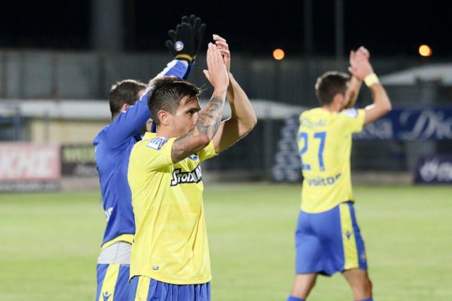 &Sigma;&tau;&omicron;&upsilon;&sigmaf; "16" &tau;&omicron;&upsilon; &Kappa;&upsilon;&pi;έ&lambda;&lambda;&omicron;&upsilon; &omicron; &Alpha;&sigma;&tau;έ&rho;&alpha;&sigmaf;!