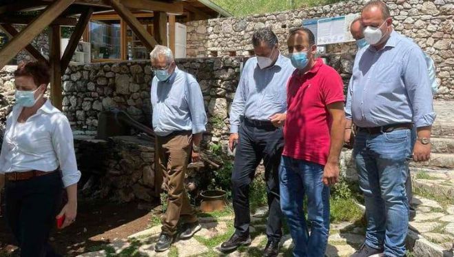 Τον Γραμματέα της Πολιτικής Επιτροπής της ΝΔ υποδέχθηκε στη Δημητσάνα ο Δήμαρχος Γορτυνίας