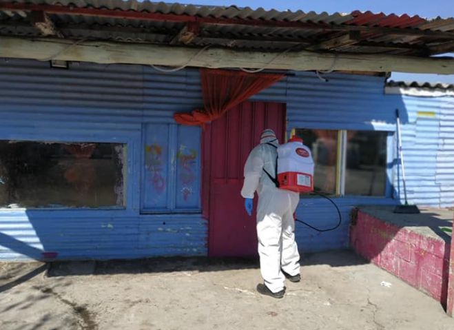 Τρίπολη | Νέες απολυμάνσεις από τον Δήμο σε καταυλισμούς Ρομά και δημοτικά κτίρια (εικόνες)