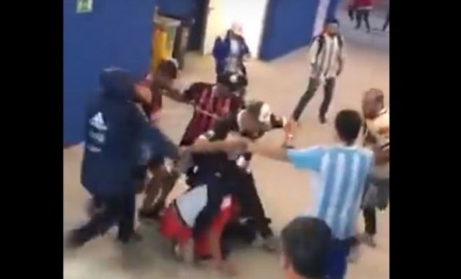 &Alpha;&rho;&gamma;&epsilon;&nu;&tau;&iota;&nu;&omicron;ί &phi;ί&lambda;&alpha;&theta;&lambda;&omicron;&iota; &sigma;&alpha;&pi;ί&zeta;&omicron;&upsilon;&nu; &sigma;&tau;&omicron; &xi;ύ&lambda;&omicron; &Kappa;&rho;&omicron;ά&tau;&epsilon;&sigmaf; (vd)