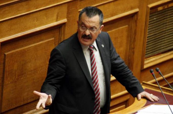 &Chi;&rho;&upsilon;&sigma;ή &Alpha;&upsilon;&gamma;ή: &laquo;&Gamma;&iota;&alpha;&tau;ί &alpha;&pi;&alpha;&nu;&tau;ή&sigma;&alpha;&mu;&epsilon; &hellip; &ldquo;&gamma;&alpha;&lambda;&lambda;&iota;&kappa;ά&rdquo;  &sigma;&tau;&omicron;&nu; &Kappa;&omega;&nu;&sigma;&tau;&alpha;&nu;&tau;&iota;&nu;ό&pi;&omicron;&upsilon;&lambda;&omicron;&raquo;!