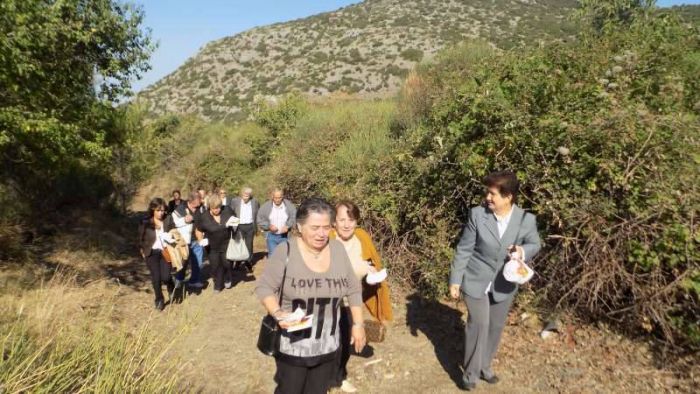 &Gamma;&iota;ό&rho;&tau;&alpha;&sigma;&epsilon; &tau;&omicron; &xi;&omega;&kappa;&lambda;ή&sigma;&iota; &tau;&omicron;&upsilon; &Alpha;&gamma;ί&omicron;&upsilon; &Nu;&epsilon;&kappa;&tau;&alpha;&rho;ί&omicron;&upsilon; &sigma;&tau;&omicron; &chi;&omega;&rho;&iota;ό &Sigma;έ&rho;&beta;&omicron;&upsilon; &Gamma;&omicron;&rho;&tau;&upsilon;&nu;ί&alpha;&sigmaf; (&epsilon;&iota;&kappa;ό&nu;&epsilon;&sigmaf;)