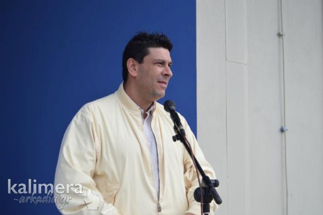&Kappa;&rho;&iota;&tau;&iota;&kappa;ή &Tau;&sigma;&iota;&alpha;&mu;&omicron;ύ&lambda;&omicron;&upsilon; &gamma;&iota;&alpha; &tau;&eta; &sigma;&tau;ά&sigma;&eta; &tau;&eta;&sigmaf; &Pi;&epsilon;&rho;&iota;&phi;έ&rho;&epsilon;&iota;&alpha;&sigmaf;: "&Delta;&epsilon;&nu; &mu;&pi;&omicron;&rho;&epsilon;ί &omicron;&iota; &delta;&iota;&kappa;&omicron;ί &mu;&alpha;&sigmaf; &delta;&eta;&mu;ό&tau;&epsilon;&sigmaf; &nu;&alpha; &pi;&lambda;&eta;&rho;ώ&nu;&omicron;&upsilon;&nu; &tau;έ&lambda;&eta; &sigma;ύ&nu;&delta;&epsilon;&sigma;&eta;&sigmaf; &kappa;&alpha;&iota; &omicron;&iota; &gamma;&epsilon;ί&tau;&omicron;&nu;&epsilon;&sigmaf; ό&chi;&iota; &gamma;&iota;&alpha; &tau;&omicron; &phi;&upsilon;&sigma;&iota;&kappa;ό &alpha;έ&rho;&iota;&omicron;"