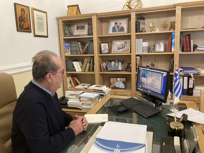 &Kappa;&lambda;&epsilon;ί&nu;&epsilon;&iota; &eta; "&Pi;&epsilon;&lambda;&omicron;&pi;ό&nu;&nu;&eta;&sigma;&omicron;&sigmaf; &Alpha;&Epsilon;" &kappa;&alpha;&iota; &tau;&eta; &theta;έ&sigma;&eta; &tau;&eta;&sigmaf; &pi;&alpha;ί&rho;&nu;&epsilon;&iota; &eta; &alpha;&nu;&alpha;&pi;&tau;&upsilon;&xi;&iota;&alpha;&kappa;ή "&Mu;&omicron;&rho;&iota;ά&sigmaf; &Alpha;.&Epsilon;.";