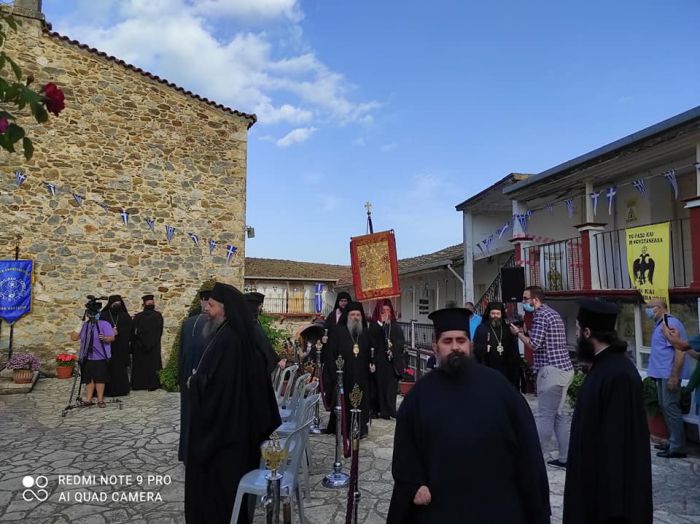 &Tau;&omicron; &Lambda;ά&beta;&alpha;&rho;&omicron; &tau;&eta;&sigmaf; &Alpha;&gamma;ί&alpha;&sigmaf; &Lambda;&alpha;ύ&rho;&alpha;&sigmaf; &sigma;&tau;&eta;&nu; &Mu;&omicron;&nu;ή &Kappa;&alpha;&lambda;&tau;&epsilon;&zeta;ώ&nu; (&epsilon;&iota;&kappa;ό&nu;&epsilon;&sigmaf;)