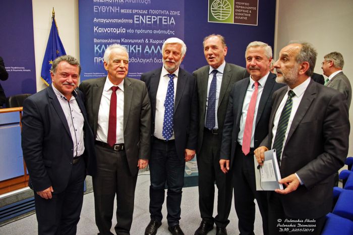 Τατούλης: "Με τους υδρογονάνθρακες θα αυτοχρηματοδοτήσουμε την αναπτυξιακή πορεία της Πελοποννήσου"