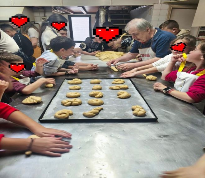 &Mu;&iota;&alpha; &gamma;&lambda;&upsilon;&kappa;&iota;ά &epsilon;&mu;&pi;&epsilon;&iota;&rho;ί&alpha; &pi;&alpha;&rho;ά&delta;&omicron;&sigma;&eta;&sigmaf; &kappa;&alpha;&iota; &delta;&eta;&mu;&iota;&omicron;&upsilon;&rho;&gamma;ί&alpha;&sigmaf; &nbsp;&alpha;&pi;ό &tau;&omicron;&upsilon;&sigmaf; &mu;&alpha;&theta;&eta;&tau;έ&sigmaf; &tau;&omicron;&upsilon; 6&omicron;&upsilon; &Delta;&eta;&mu;&omicron;&tau;&iota;&kappa;&omicron;ύ &Sigma;&chi;&omicron;&lambda;&epsilon;ί&omicron;&upsilon; &Tau;&rho;ί&pi;&omicron;&lambda;&eta;&sigmaf;