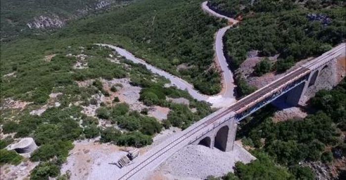 Η γέφυρα του Ελαιοχωρίου από ψηλά! (vd)