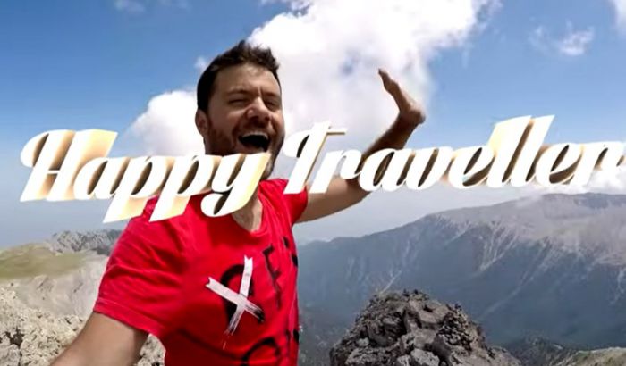 Το &quot;Happy Traveler&quot; έρχεται στα σπήλαια Κάψια!