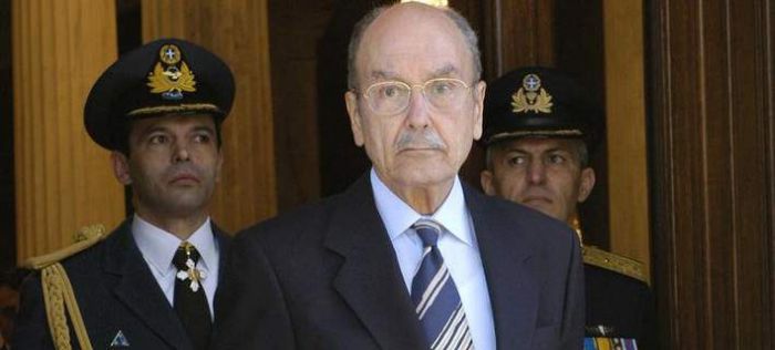 &Omicron;&iota; &alpha;&nu;&alpha;&mu;&nu;ή&sigma;&epsilon;&iota;&sigmaf; &tau;&omicron;&upsilon; &Delta;&eta;&mu;&omicron;&sigma;&theta;έ&nu;&eta; &alpha;&pi;ό &tau;&omicron;&nu; &Kappa;&omega;&sigma;&tau;ή &Sigma;&tau;&epsilon;&phi;&alpha;&nu;ό&pi;&omicron;&upsilon;&lambda;&omicron;...