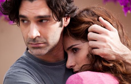 &Eta; &nu;έ&alpha; &tau;&alpha;&iota;&nu;ί&alpha; &tau;&omicron;&upsilon; &Pi;&alpha;&pi;&alpha;&kappa;&alpha;&lambda;&iota;ά&tau;&eta; &theta;&alpha; &pi;&rho;&omicron;&beta;&lambda;&eta;&theta;&epsilon;ί &sigma;&tau;&omicron; &Delta;&eta;&mu;&omicron;&tau;&iota;&kappa;ό &Kappa;&iota;&nu;&eta;&mu;&alpha;&tau;&omicron;&gamma;&rho;ά&phi;&omicron; &Mu;&epsilon;&gamma;&alpha;&lambda;ό&pi;&omicron;&lambda;&eta;&sigmaf;