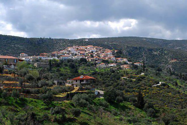 Μαζική παραίτηση υποψηφίων από τον Πολιτιστικό Σύλλογο Πραγματευτής στην Κυνουρία — Καταγγελίες για τραμπουκισμούς και προσβολές!