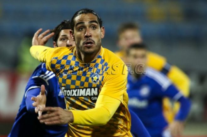 &Mu;&epsilon; 9 &pi;&alpha;ί&chi;&tau;&epsilon;&sigmaf; &omicron; &Alpha;&sigma;&tau;έ&rho;&alpha;&sigmaf; - &Kappa;ό&kappa;&kappa;&iota;&nu;&eta; &omicron; &Iota;&gamma;&kappa;&lambda;έ&sigma;&iota;&alpha;&sigmaf;!