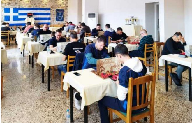 &Omicron; &alpha;&pi;&omicron;&lambda;&omicron;&gamma;&iota;&sigma;&mu;ό&sigmaf; &gamma;&iota;&alpha; &tau;&omicron; &pi;&rho;&omega;&tau;ά&theta;&lambda;&eta;&mu;&alpha; Stratego &sigma;&tau;&omicron; &Lambda;&epsilon;&beta;ί&delta;&iota;