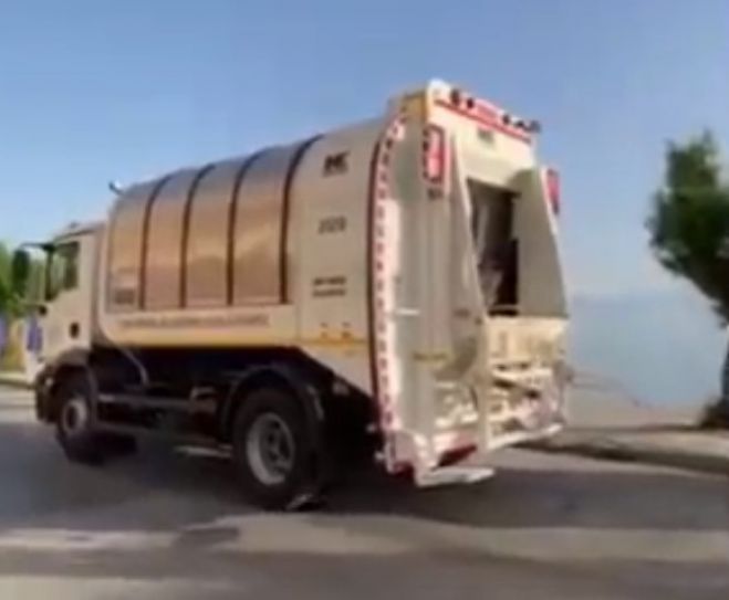 &Alpha;&sigma;ύ&lambda;&lambda;&eta;&pi;&tau;&eta; &tau;&rho;&alpha;&gamma;&omega;&delta;ί&alpha; &sigma;&tau;&omicron; &Xi;&upsilon;&lambda;ό&kappa;&alpha;&sigma;&tau;&rho;&omicron; | &Alpha;&upsilon;&tau;&omicron;&kappa;ί&nu;&eta;&tau;&omicron; έ&pi;&epsilon;&sigma;&epsilon; &pi;ά&nu;&omega; &sigma;&epsilon; &alpha;&pi;&omicron;&rho;&rho;&iota;&mu;&mu;&alpha;&tau;&omicron;&phi;ό&rho;&omicron; &kappa;&alpha;&iota; &sigma;&kappa;ό&tau;&omega;&sigma;&epsilon; &upsilon;&pi;ά&lambda;&lambda;&eta;&lambda;&omicron; &kappa;&alpha;&theta;&alpha;&rho;&iota;ό&tau;&eta;&tau;&alpha;&sigmaf;