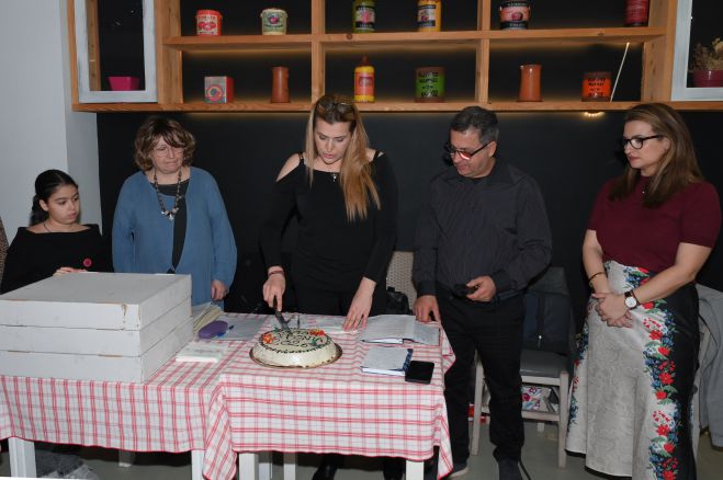 &Chi;&alpha;&rho;&omicron;ύ&mu;&epsilon;&nu;&omicron; &kappa;&alpha;&iota; &omicron;&iota;&kappa;&omicron;&gamma;&epsilon;&nu;&epsilon;&iota;&alpha;&kappa;ό &kappa;&lambda;ί&mu;&alpha; &sigma;&tau;&eta;&nu; &kappa;&omicron;&pi;ή &tau;&eta;&sigmaf; &pi;&rho;&omega;&tau;&omicron;&chi;&rho;&omicron;&nu;&iota;ά&tau;&iota;&kappa;&eta;&sigmaf; &pi;ί&tau;&alpha;&sigmaf; &tau;&omicron;&upsilon; &Sigma;&upsilon;&lambda;&lambda;ό&gamma;&omicron;&upsilon; &tau;&omega;&nu; &Alpha;&pi;&alpha;&nu;&tau;&alpha;&chi;&omicron;ύ &Kappa;&omicron;&tau;&upsilon;&lambda;ί&omega;&nu; (&epsilon;&iota;&kappa;ό&nu;&epsilon;&sigmaf;)