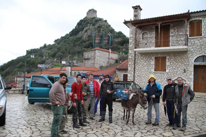 &Kappa;&alpha;&rho;ύ&tau;&alpha;&iota;&nu;&alpha; | &Epsilon;&theta;&epsilon;&lambda;&omicron;&nu;&tau;&iota;&kappa;ό&sigmaf; &kappa;&alpha;&theta;&alpha;&rho;&iota;&sigma;&mu;ό&sigmaf; &tau;&omicron;&upsilon; &mu;&omicron;&nu;&omicron;&pi;&alpha;&tau;&iota;&omicron;ύ &tau;&eta;&sigmaf; &Kappa;&alpha;&beta;&iota;&alpha;&sigmaf;