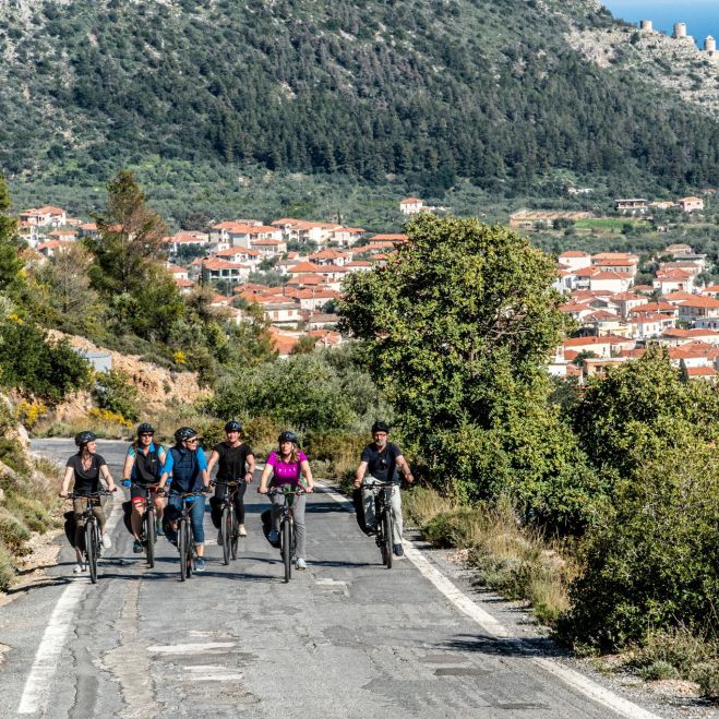 Ποδηλατική βόλτα το Σαββατοκύριακο σε Λεωνίδιο και Κοσμά!
