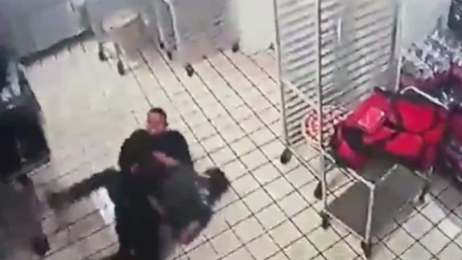 &Lambda;&eta;&sigma;&tau;ή&sigmaf; &tau;&rho;ώ&epsilon;&iota; &tau;&omicron; &xi;ύ&lambda;&omicron; &tau;&eta;&sigmaf; &chi;&rho;&omicron;&nu;&iota;ά&sigmaf; &tau;&omicron;&upsilon; &alpha;&pi;ό &epsilon;&rho;&gamma;&alpha;&zeta;ό&mu;&epsilon;&nu;&omicron;! (vd)