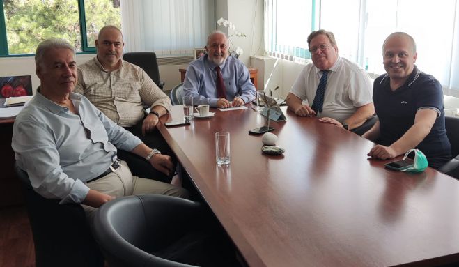 &Delta;&iota;&alpha;&theta;ή&kappa;&eta; &tau;&omicron;&upsilon; &alpha;&epsilon;ί&mu;&nu;&eta;&sigma;&tau;&omicron;&upsilon; &Sigma;&pi;ή&lambda;&iota;&omicron;&upsilon; &Mu;&omicron;&upsilon;&sigma;&epsilon;&lambda;ί&mu;&eta;, &alpha;&xi;ί&alpha;&sigmaf; &pi;&epsilon;&rho;ί&pi;&omicron;&upsilon; 2.000.000 $, &gamma;&iota;&alpha; &tau;&omicron; &Pi;&alpha;&nu;&alpha;&rho;&kappa;&alpha;&delta;&iota;&kappa;ό &Nu;&omicron;&sigma;&omicron;&kappa;&omicron;&mu;&epsilon;ί&omicron;!