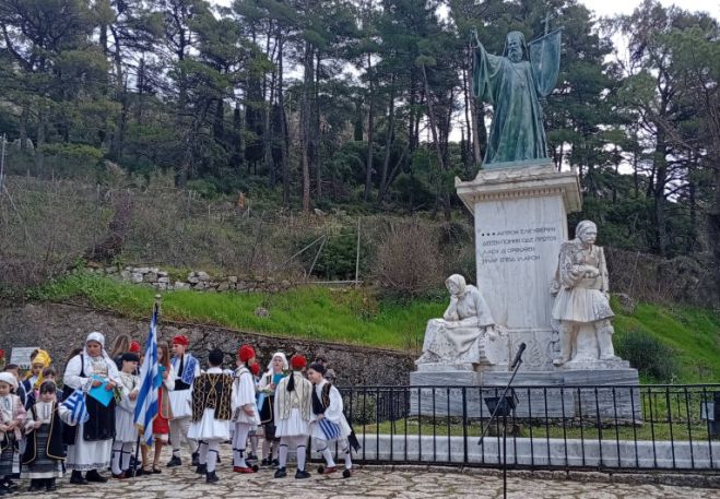 Τα παιδιά του Δημοτικού Σχολείου Δημητσάνας τίμησαν τον Παλαιών Πατρών Γερμανό (vd)
