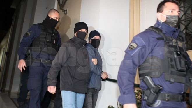 &Lambda;&iota;&gamma;&nu;ά&delta;&eta;&sigmaf; | &Alpha;&pi;ό &tau;&eta;&nu; &Tau;&rho;ί&pi;&omicron;&lambda;&eta;, &mu;&epsilon;&tau;&alpha;&phi;έ&rho;&epsilon;&tau;&alpha;&iota; &sigma;&tau;&iota;&sigmaf; &phi;&upsilon;&lambda;&alpha;&kappa;έ&sigmaf; &Kappa;&omicron;&rho;&upsilon;&delta;&alpha;&lambda;&lambda;&omicron;ύ