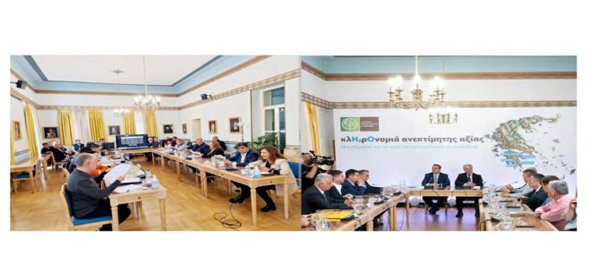 &Tau;&alpha;&tau;&omicron;ύ&lambda;&eta;&sigmaf;: "&Kappa;ά&lambda;&upsilon;&psi;&alpha;&nu; &tau;&omicron;&upsilon;&sigmaf; Ή&rho;&omega;&epsilon;&sigmaf; &tau;&omicron;&upsilon; 1821 &sigma;&tau;&eta;&nu; &alpha;ί&theta;&omicron;&upsilon;&sigma;&alpha; &tau;&eta;&sigmaf; &Pi;&epsilon;&rho;&iota;&phi;έ&rho;&epsilon;&iota;&alpha;&sigmaf; &mu;&epsilon; &delta;&iota;&alpha;&phi;&eta;&mu;&iota;&sigma;&tau;&iota;&kappa;ά banners &tau;&omicron;&upsilon; &Upsilon;&pi;&omicron;&upsilon;&rho;&gamma;&epsilon;ί&omicron;&upsilon; &Pi;&epsilon;&rho;&iota;&beta;ά&lambda;&lambda;&omicron;&nu;&tau;&omicron;&sigmaf;"!
