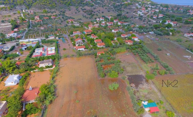 Δείτε πλάνα από drone στο Σχοίνο Κορινθίας την επόμενη μέρα της θεομηνίας! (vd)
