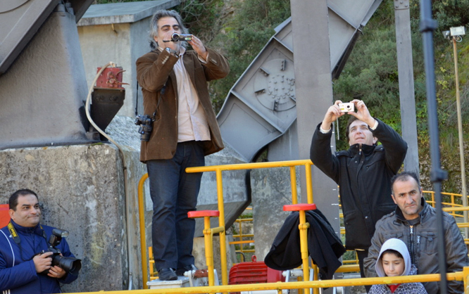 &Gamma;&iota;ώ&rho;&gamma;&omicron;&sigmaf; &Mu;&omicron;&upsilon;&sigma;&tau;ό&gamma;&iota;&alpha;&nu;&nu;&eta;&sigmaf; &ndash; &Omicron; &pi;&iota;&omicron; &mu;&alpha;&chi;&eta;&tau;&iota;&kappa;ό&sigmaf; &rho;&epsilon;&pi;ό&rho;&tau;&epsilon;&rho; &tau;&eta;&sigmaf; &Alpha;&rho;&kappa;&alpha;&delta;ί&alpha;&sigmaf; (&epsilon;&iota;&kappa;ό&nu;&epsilon;&sigmaf; &kappa;&alpha;&iota; &beta;ί&nu;&tau;&epsilon;&omicron;)