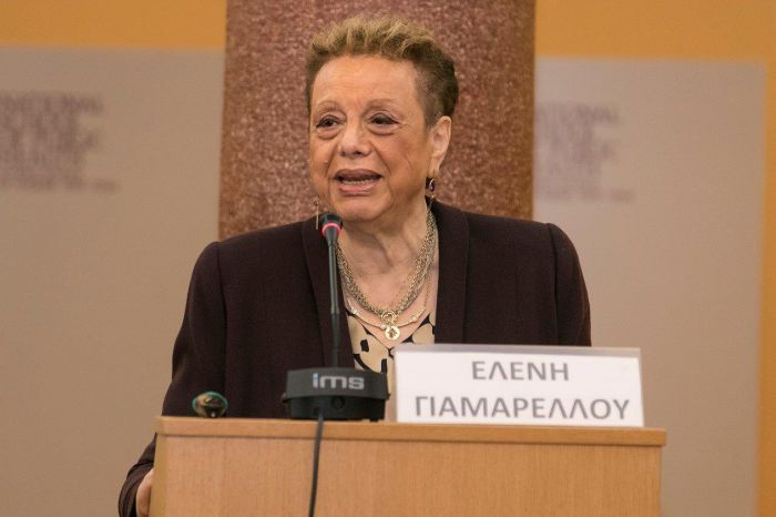 Λοιμωξιολόγος Γιαμαρέλλου: ''Η Θεία Κοινωνία είναι σώμα και αίμα Χριστού δεν μεταδίδει μικρόβια''
