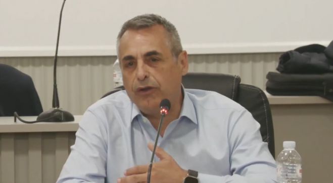 Τζιούμης: "Λαϊκισμός από τον κ. Σμυρνιώτη. Η πόλη δεν είναι αδιάβατη, υπάρχουν προβλήματα από το έργο του φυσικού αερίου"