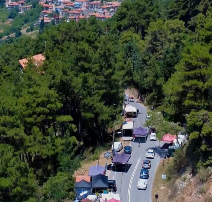 &Mu;&epsilon; 60 &alpha;&gamma;&omega;&nu;&iota;&sigma;&tau;&iota;&kappa;ά, &laquo;&alpha;&sigma;&eta;&mu;έ&nu;&iota;&omicron;&raquo; &iota;&omega;&beta;&eta;&lambda;&alpha;ί&omicron; &kappa;&alpha;&iota; &tau;&eta;&nu; &alpha;&delta;&rho;&epsilon;&nu;&alpha;&lambda;ί&nu;&eta; &sigma;&tau;&alpha; ύ&psi;&eta; &omicron;&lambda;&omicron;&kappa;&lambda;&eta;&rho;ώ&theta;&eta;&kappa;&epsilon; &eta; &epsilon;&pi;&epsilon;&tau;&epsilon;&iota;&alpha;&kappa;ή 25&eta; &Alpha;&nu;ά&beta;&alpha;&sigma;&eta; &Delta;&eta;&mu;&eta;&tau;&sigma;ά&nu;&alpha;&sigmaf; &ndash; &Zeta;&upsilon;&gamma;&omicron;&beta;&iota;&sigma;&tau;ί&omicron;&upsilon;! (&epsilon;&iota;&kappa;ό&nu;&epsilon;&sigmaf;)