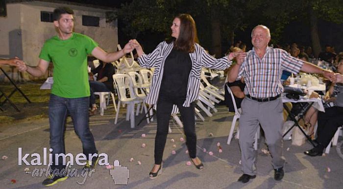 &Gamma;&lambda;έ&nu;&tau;&eta;&sigma;&epsilon; &hellip; &Alpha;&rho;&kappa;&alpha;&delta;&iota;&kappa;ά &eta; &Nu;&tau;ί&nu;&alpha; &Nu;&iota;&kappa;&omicron;&lambda;ά&kappa;&omicron;&upsilon;! (&epsilon;&iota;&kappa;ό&nu;&epsilon;&sigmaf; &ndash; &beta;ί&nu;&tau;&epsilon;&omicron;)