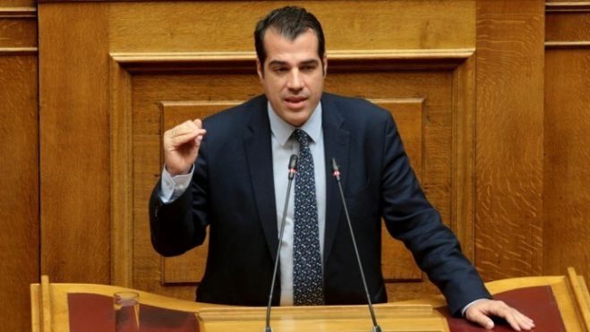 Πλεύρης: &quot;Όσοι υγειονομικοί εμβολιαστούν έστω και τώρα, θα επιστρέψουν στη δουλειά τους&quot;