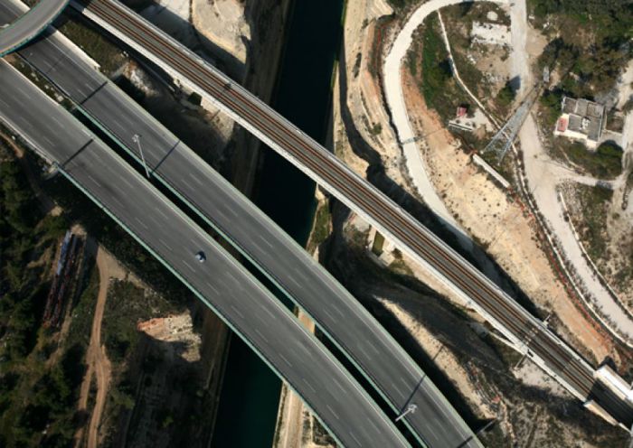 &Nu;έ&alpha; &kappa;&upsilon;&kappa;&lambda;&omicron;&phi;&omicron;&rho;&iota;&alpha;&kappa;ή &rho;ύ&theta;&mu;&iota;&sigma;&eta; &sigma;&tau;&eta;&nu; &Kappa;&omicron;&rho;ί&nu;&theta;&omicron;&upsilon; - &Pi;&alpha;&tau;&rho;ώ&nu;