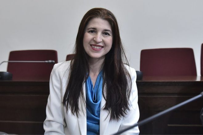 &Chi;&alpha;&sigma;&tau;&omicron;ύ&kappa;&iota;&sigma;&alpha;&nu; &mu;έ&sigma;&alpha; &sigma;&epsilon; &epsilon;&kappa;&kappa;&lambda;&eta;&sigma;ί&alpha; &tau;&eta; &beta;&omicron;&upsilon;&lambda;&epsilon;&upsilon;&tau;ή &tau;&eta;&sigmaf; &Nu;&Delta; &Alpha;&gamma;&gamma;&epsilon;&lambda;&iota;&kappa;ή &Delta;&epsilon;&lambda;&eta;&kappa;ά&rho;&eta;