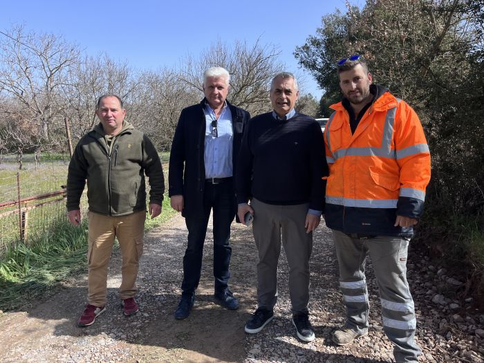 Έ&rho;&gamma;&alpha; &sigma;&epsilon; &chi;&omega;&rho;&iota;ά &tau;&omicron;&upsilon; &Beta;&alpha;&lambda;&tau;&epsilon;&tau;&sigma;ί&omicron;&upsilon; | &Tau;&zeta;&iota;&omicron;ύ&mu;&eta;&sigmaf;: &ldquo;&Eta; &alpha;&gamma;&rho;&omicron;&tau;&iota;&kappa;ή &omicron;&delta;&omicron;&pi;&omicron;&iota;ί&alpha; &kappa;&alpha;&iota; &eta; &delta;&iota;&epsilon;&upsilon;&kappa;ό&lambda;&upsilon;&nu;&sigma;&eta; &alpha;&gamma;&rho;&omicron;&tau;ώ&nu; &kappa;&alpha;&iota; &kappa;&tau;&eta;&nu;&omicron;&tau;&rho;ό&phi;&omega;&nu; &alpha;&pi;&omicron;&tau;&epsilon;&lambda;&epsilon;ί &gamma;&iota;&alpha; &epsilon;&mu;ά&sigmaf; &pi;&rho;&omicron;&tau;&epsilon;&rho;&alpha;&iota;ό&tau;&eta;&tau;&alpha;&rdquo; (vd)