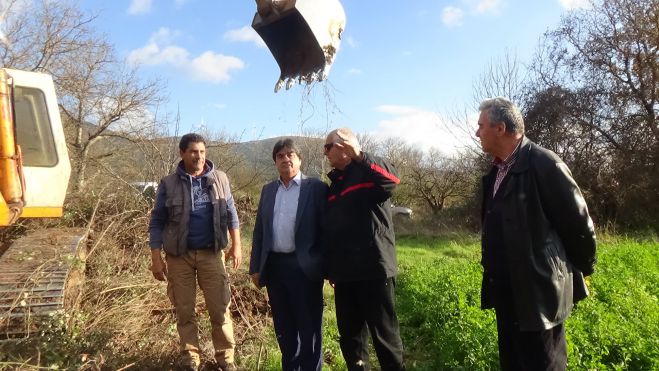 Ρέματα σε Τεγέα και Κορύθιο καθάρισε η Περιφέρεια ... για να μην πλημμυρίσουμε ξανά!