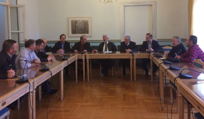 &Beta;&rho;ί&sigma;&kappa;&epsilon;&iota; &tau;&omicron; &hellip; &delta;&rho;ό&mu;&omicron; &tau;&omicron;&upsilon; &tau;&omicron; έ&rho;&gamma;&omicron; &sigma;&tau;&omicron; &pi;&omicron;&delta;&omicron;&sigma;&phi;&alpha;&iota;&rho;&iota;&kappa;ό &gamma;ή&pi;&epsilon;&delta;&omicron; &tau;&eta;&sigmaf; &Tau;&epsilon;&gamma;έ&alpha;&sigmaf;!