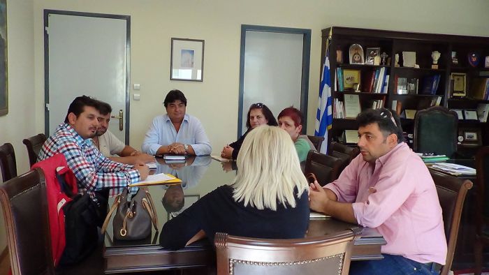 &Lambda;ύ&sigma;&eta; &sigma;&tau;&omicron; &omicron;&iota;&kappa;&omicron;&nu;&omicron;&mu;&iota;&kappa;ό &pi;&rho;ό&beta;&lambda;&eta;&mu;&alpha; &tau;&omicron;&upsilon; &Beta;&omicron;&sigma;&upsilon;&nu;&iota;ώ&tau;&epsilon;&iota;&omicron;&upsilon; &alpha;&nu;&alpha;&zeta;&eta;&tau;&omicron;ύ&nu; &sigma;&tau;&eta;&nu; &Alpha;&nu;&tau;&iota;&pi;&epsilon;&rho;&iota;&phi;έ&rho;&epsilon;&iota;&alpha; (vd)
