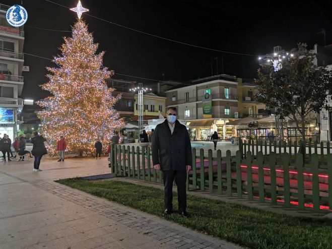 Την Παρασκευή θα φωτιστεί το Χριστουγεννιάτικο Δέντρο στην Τρίπολη!