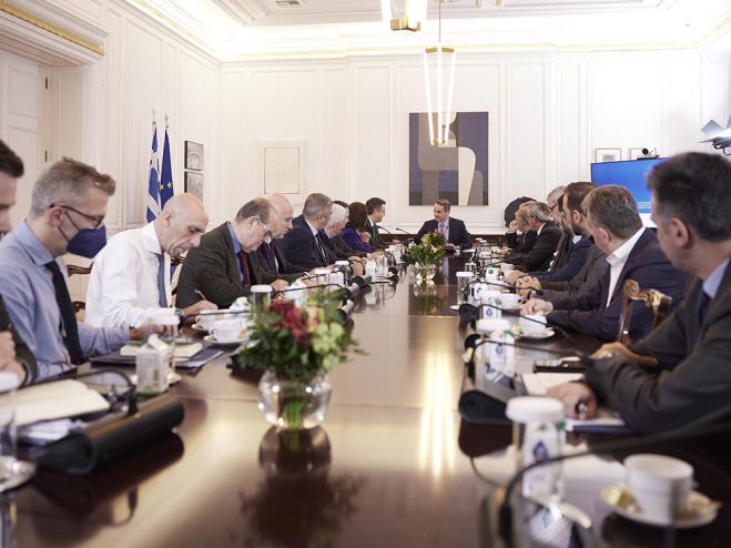 &Sigma;&upsilon;&nu;ά&nu;&tau;&eta;&sigma;&eta; &Mu;&eta;&tau;&sigma;&omicron;&tau;ά&kappa;&eta; &mu;&epsilon; &Pi;&epsilon;&rho;&iota;&phi;&epsilon;&rho;&epsilon;&iota;ά&rho;&chi;&epsilon;&sigmaf; | 20.000.000 &epsilon;&upsilon;&rho;ώ &gamma;&iota;&alpha; έ&rho;&gamma;&alpha; &sigma;&tau;&eta;&nu; &Pi;&epsilon;&rho;&iota;&phi;έ&rho;&epsilon;&iota;&alpha; &Pi;&epsilon;&lambda;&omicron;&pi;&omicron;&nu;&nu;ή&sigma;&omicron;&upsilon; - &Tau;&iota; &sigma;&eta;&mu;&epsilon;ί&omega;&sigma;&epsilon; &omicron; &Nu;ί&kappa;&alpha;&sigmaf;
