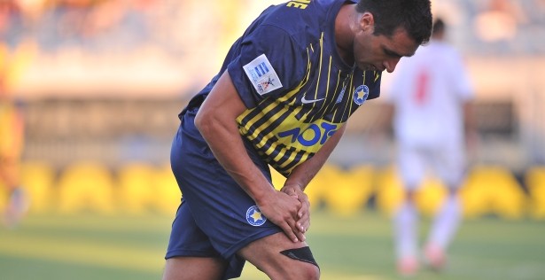 &laquo;&Delta;&iota;&pi;&lambda;ό&raquo; &sigma;&tau;&eta;&nu; &Kappa;έ&rho;&kappa;&upsilon;&rho;&alpha; &omicron; &Alpha;&sigma;&tau;έ&rho;&alpha;&sigmaf; &ndash; &Pi;&iota;&omicron; &kappa;&omicron;&nu;&tau;ά &sigma;&tau;&eta; 2&eta; &theta;έ&sigma;&eta;!