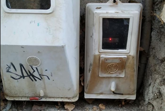 Αντικαταστάθηκαν σπασμένοι καταμετρητές της ΔΕΗ (ρολόγια) στη Βυτίνα