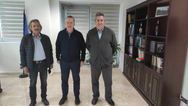 &Mu;&epsilon; &tau;&omicron;&upsilon;&sigmaf; &Pi;&rho;&omicron;έ&delta;&rho;&omicron;&upsilon;&sigmaf; &Sigma;ί&tau;&alpha;&iota;&nu;&alpha;&sigmaf; &kappa;&alpha;&iota; &Alpha;&gamma;ί&omicron;&upsilon; &Alpha;&nu;&delta;&rho;έ&alpha; &sigma;&upsilon;&nu;&alpha;&nu;&tau;ή&theta;&eta;&kappa;&epsilon; &omicron; &Sigma;&kappa;&alpha;&nu;&tau;&zeta;ό&sigmaf;