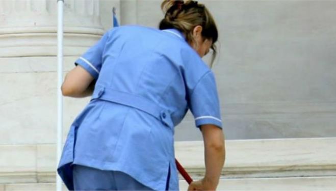 Σχολεία: Τροπολογία δίνει λύση στο ζήτημα των συμβασιούχων καθαριστριών