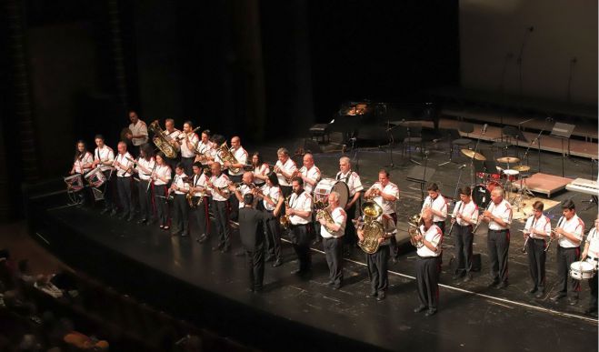 &Eta; &Phi;&iota;&lambda;&alpha;&rho;&mu;&omicron;&nu;&iota;&kappa;ή &tau;&omicron;&upsilon; &Delta;ή&mu;&omicron;&upsilon; &Tau;&rho;ί&pi;&omicron;&lambda;&eta;&sigmaf; &sigma;&tau;&omicron; &Upsilon;&pi;&alpha;ί&theta;&rho;&iota;&omicron; &Mu;&omicron;&upsilon;&sigma;&epsilon;ί&omicron; &Delta;&eta;&mu;&eta;&tau;&sigma;ά&nu;&alpha;&sigmaf;!