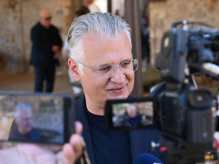 Περιφέρεια Πελοποννήσου | Πρόσκληση 4 εκατ. ευρώ για κοινωνικά παντοπωλεία, φαρμακεία και σίτιση