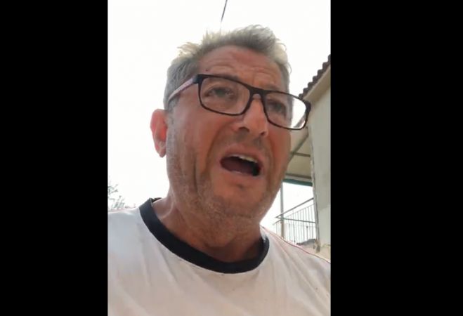 Κλαίγοντας ο Πρόεδρος από το Πυρρί Γορτυνίας: &quot;Ένα πυροσβεστικό γαμώ την κοινωνία μου. Σας ικετεύω, δεν αντέχω άλλο&quot; (vd)